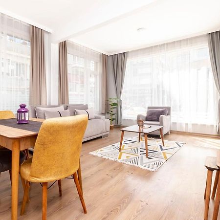 Lovely Flat Near Shore And Trendy Spots In Kadikoy Istanbul Bagian luar foto